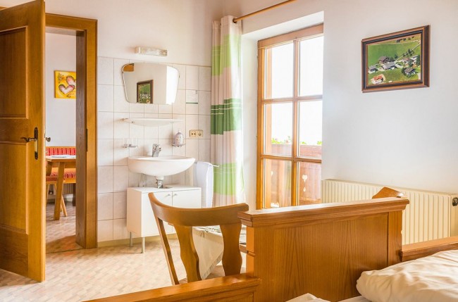 Schlafzimmer im Appartement Typ Talblick