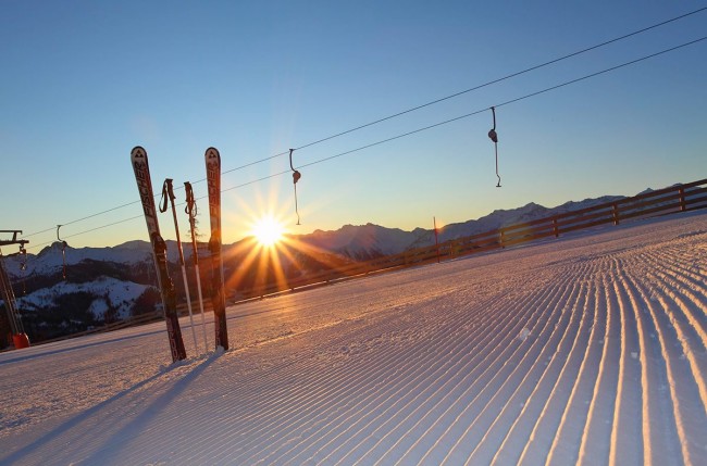 Sonnenaufgang im Skigebiet Großarltal-Dorfgastein mitten in Ski amadé